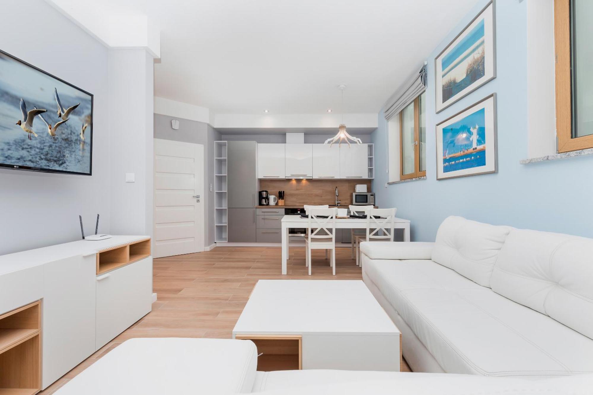 Underground Apartment In A Lux Holiday House Posejdon By Renters Prestige Колцево Екстериор снимка